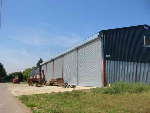 File:Turners Hill Farm - geograph.org.uk - 47525.jpg