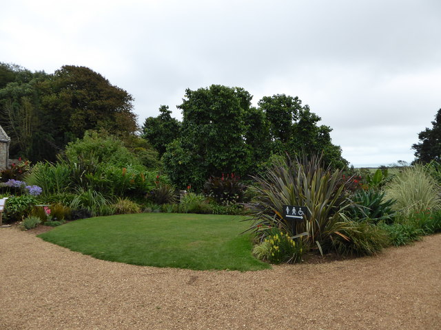 File:A pleasant afternoon visit to Mottistone Manor Gardens (VIII) - geograph.org.uk - 5095398.jpg