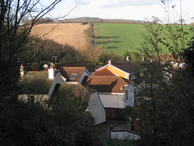 File:Above Westwood - geograph.org.uk - 1621220.jpg