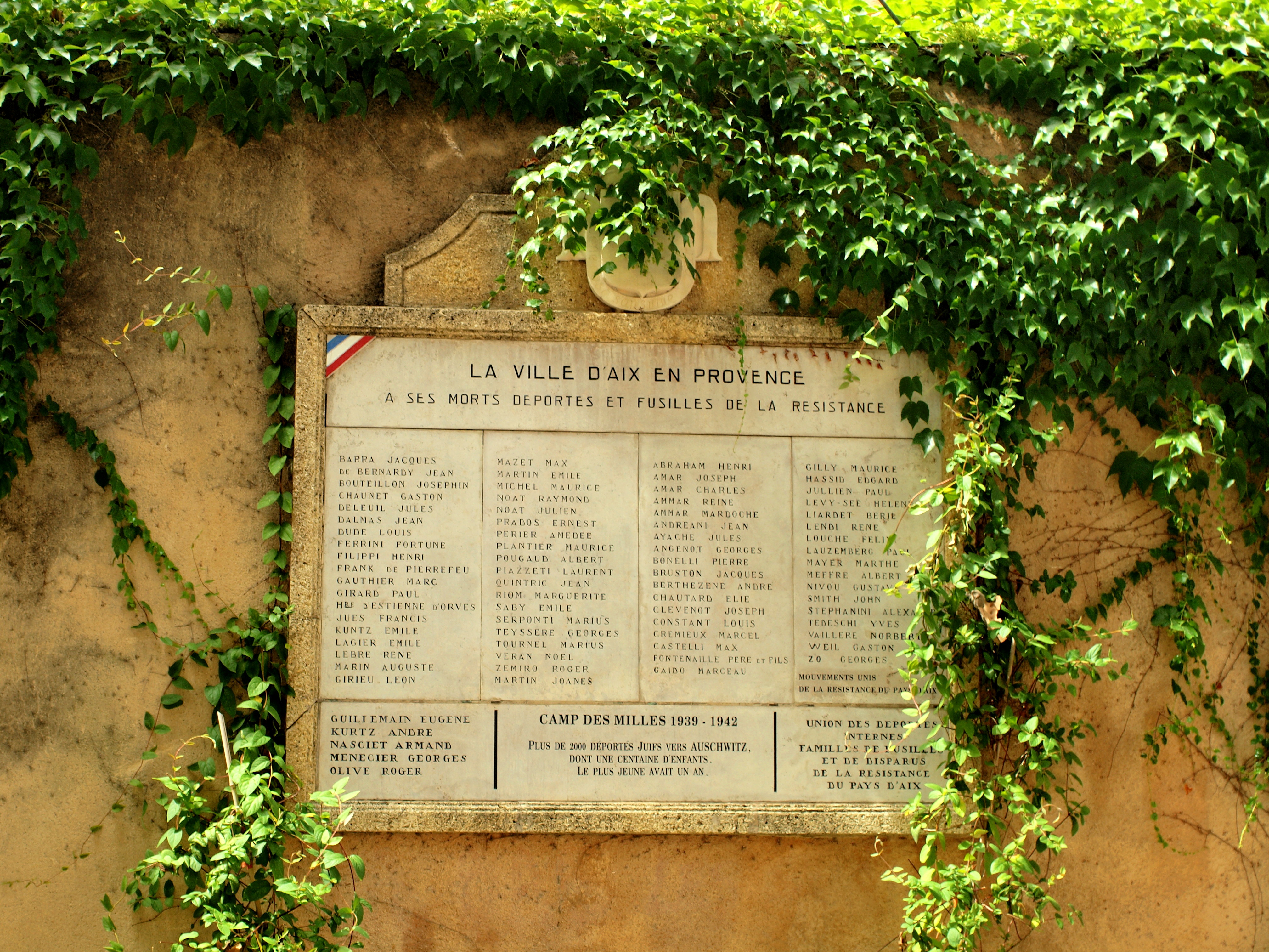 File Aix En Provence Fr 13 Memorial Resistance Deportes 01 Jpg Wikimedia Commons