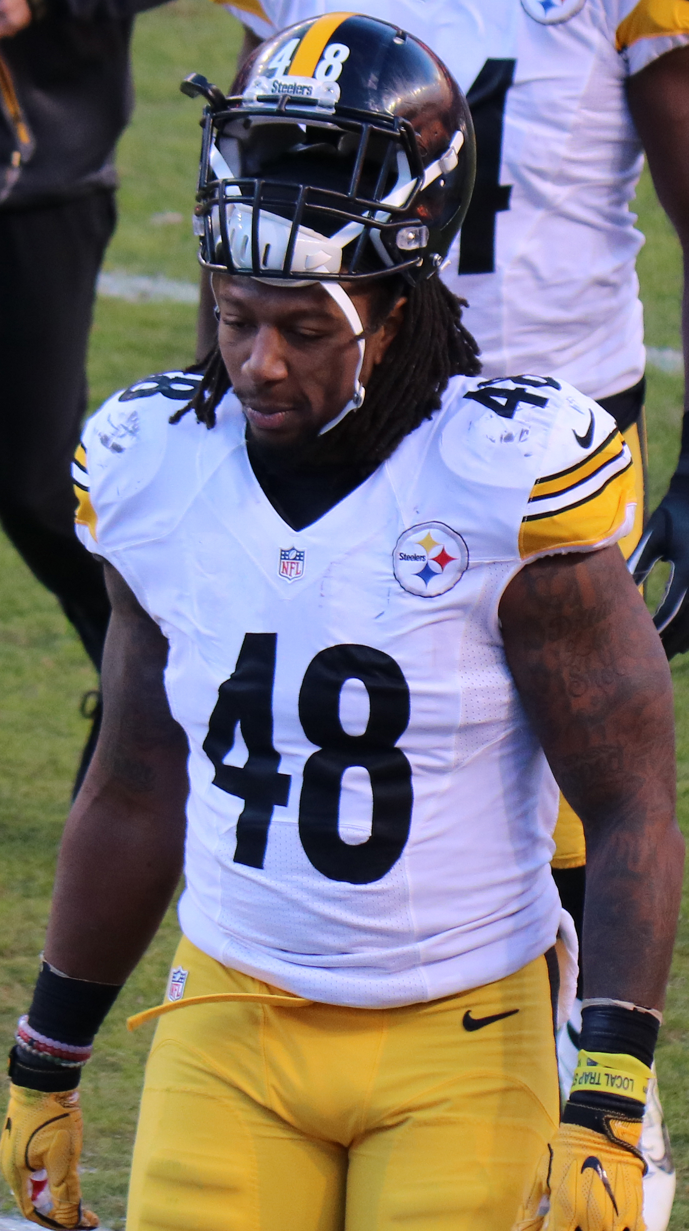 Pittsburgh, PA, USA. 2nd Dec, 2018. Steelers #48 Bud Dupree during