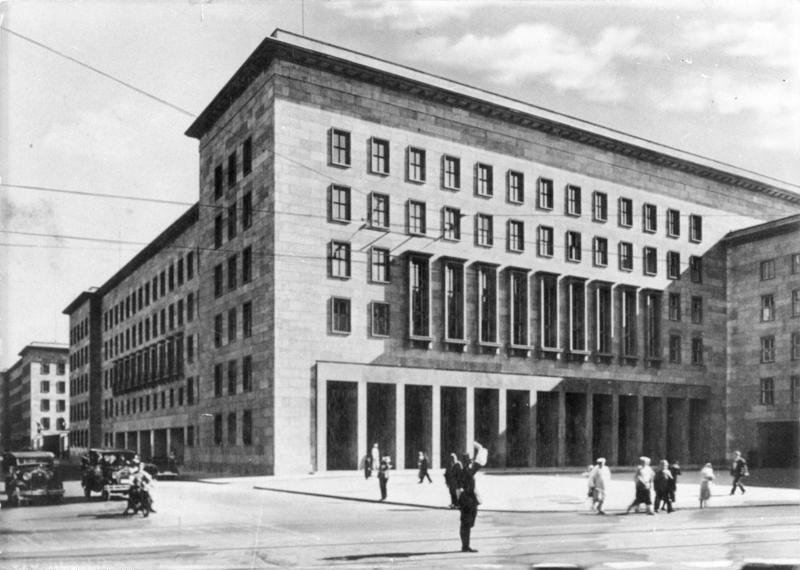 File:Bundesarchiv Bild 183-H27413, Berlin, Reichsluftfahrtministerium.jpg