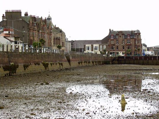 File:Campbeltown, Argyll and Bute - geograph.org.uk - 1646.jpg