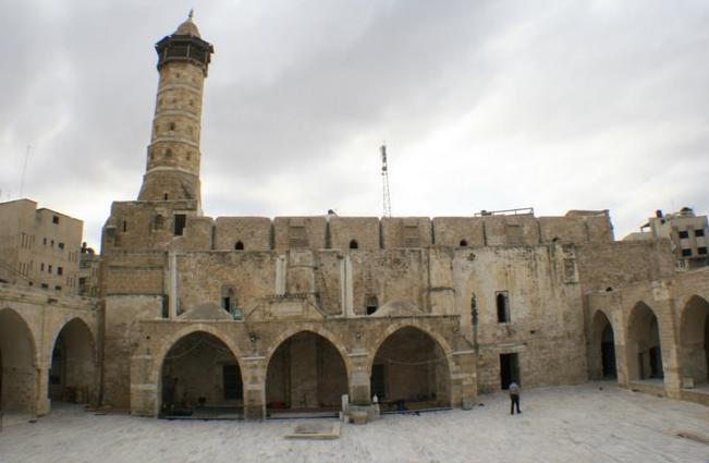 File:Great Mosque of Gaza - Alafrangi.jpg