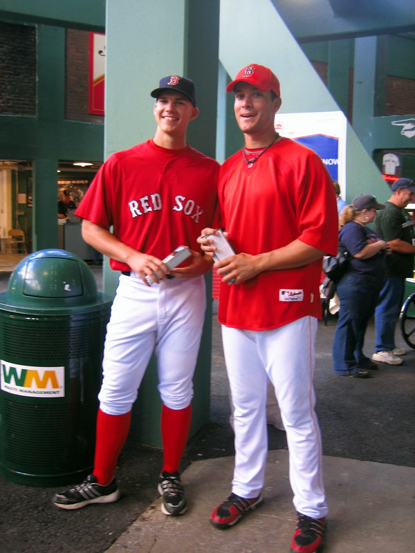 File:Justin Masterson and Javier López 2008.jpg - Wikimedia Commons