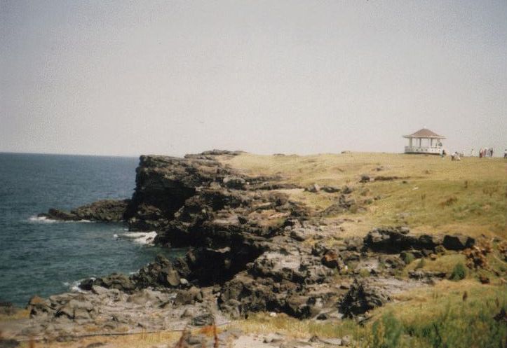 File:MaradoCoast.jpg