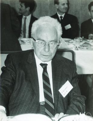 <span class="mw-page-title-main">Richard Courant</span> German-American mathematician (1888–1972)