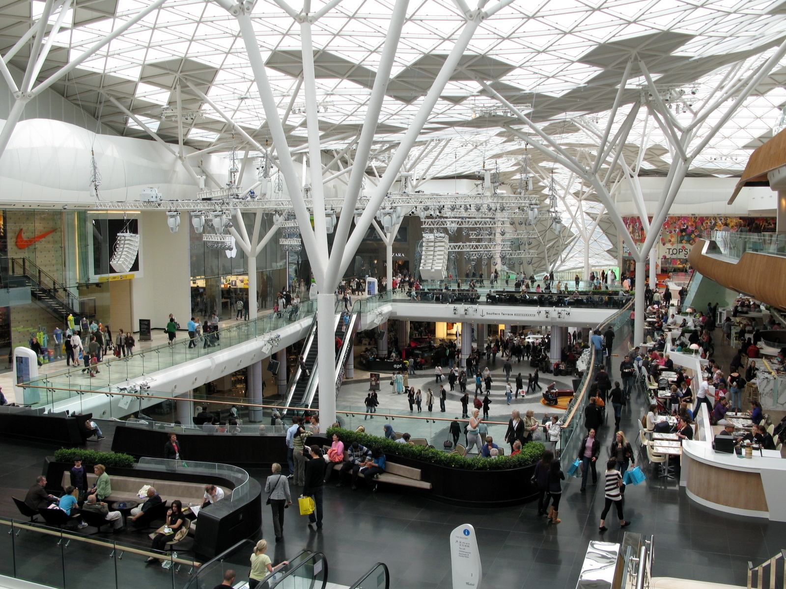 Westfield London - Wikipedia