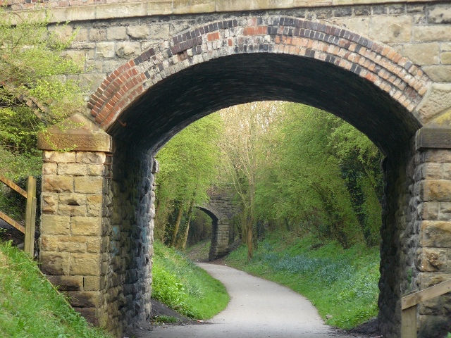 File:Bridge over Nutbrook Trail at Ilkeston Derby Road - geograph.org.uk - 1305606.jpg