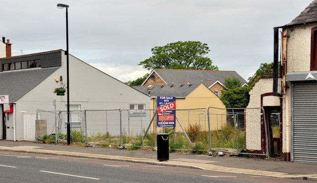 File:Development site, Crumlin - geograph.org.uk - 2997155.jpg