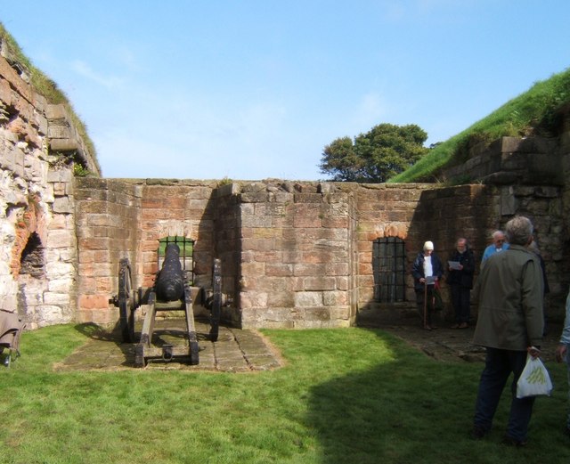 File:Inside Cumberland Bastion - geograph.org.uk - 1235698.jpg