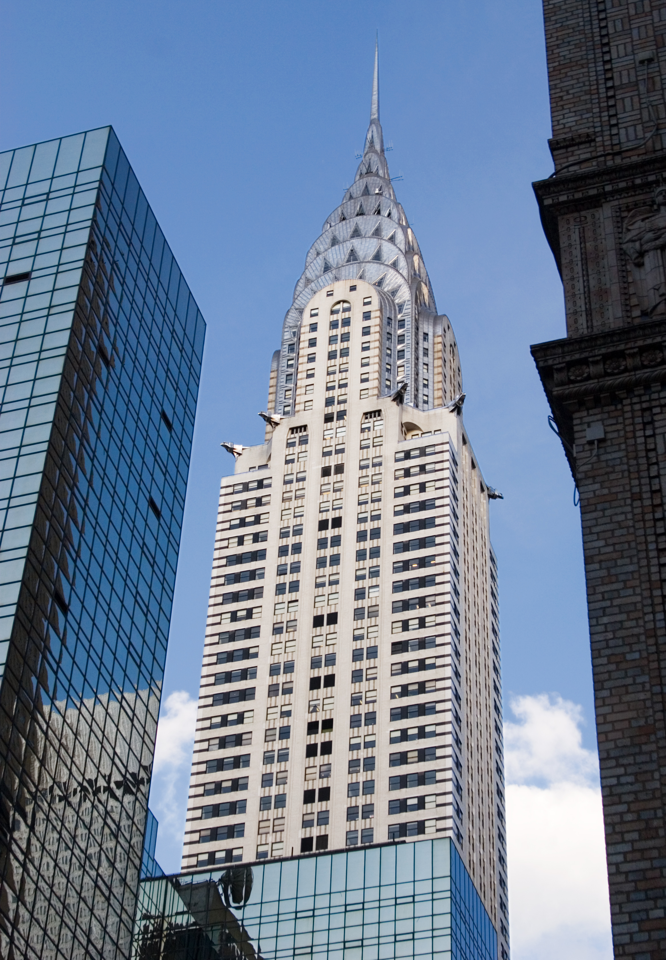 Chrysler building dimensions #1