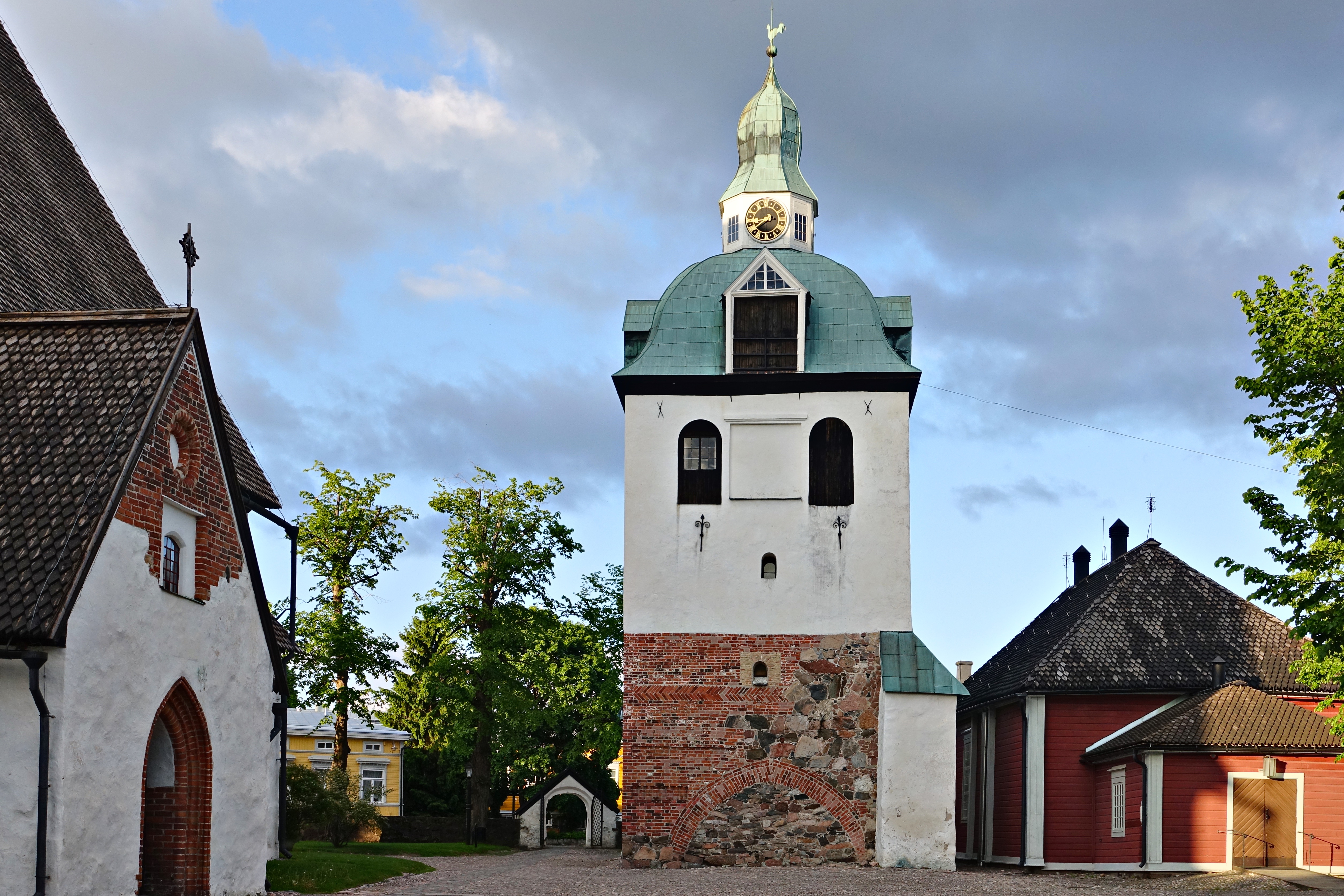 File:Porvoo. Porvoon Tuomiokirkon tapuli  - Wikimedia Commons