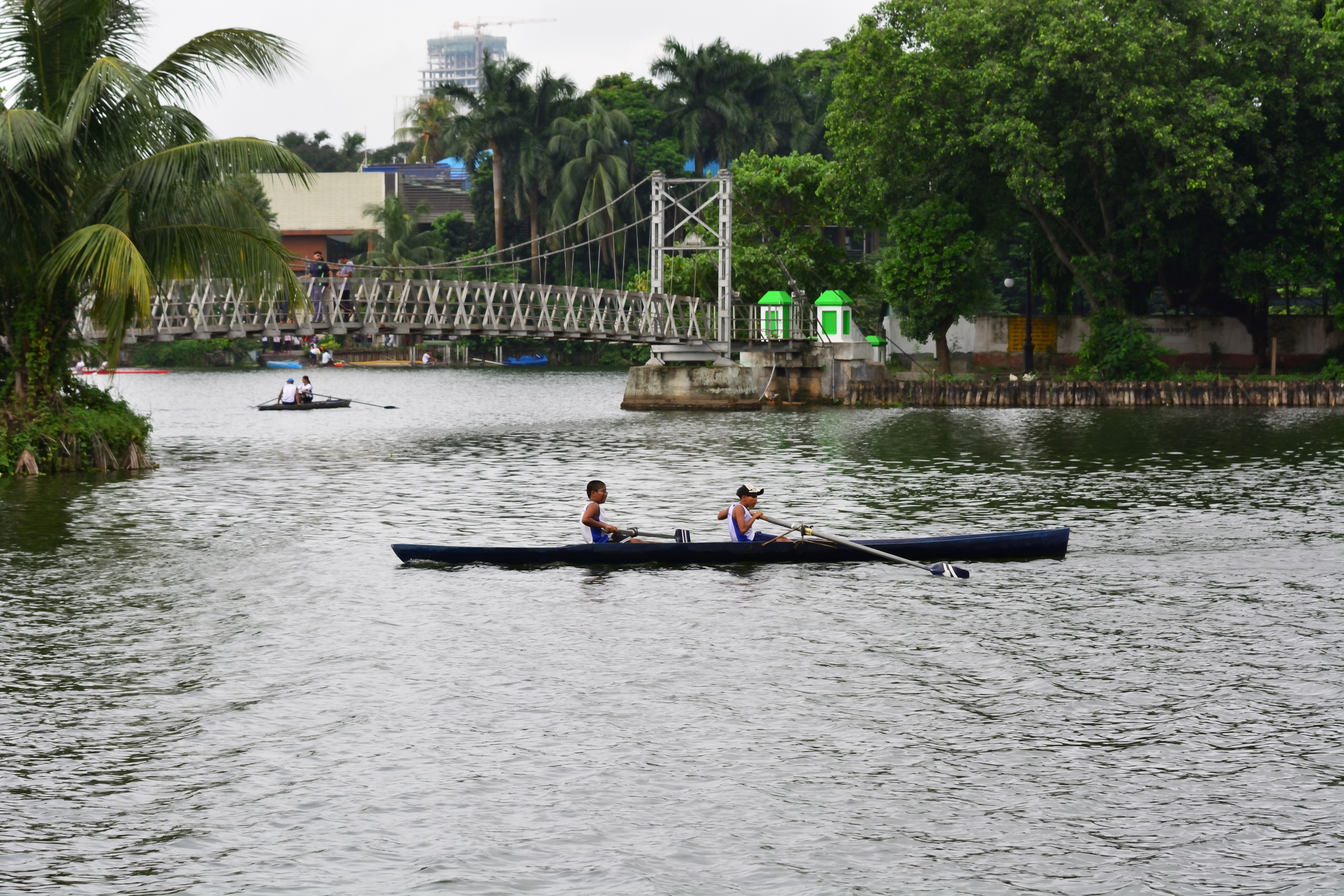 File:Rabindra Sarovar Lake.jpg - Wikipedia