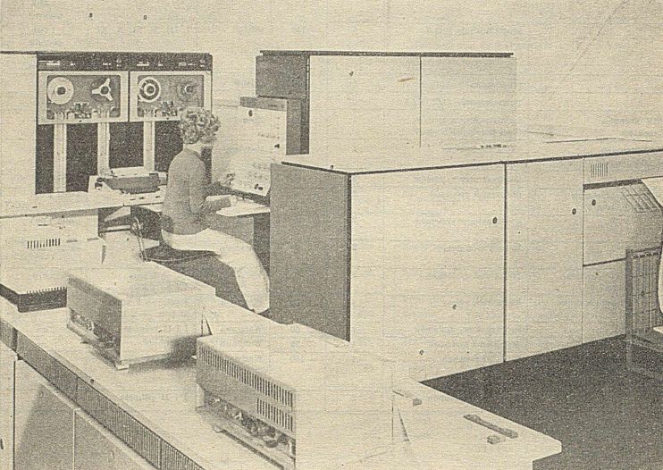File:Robotron computer (I197303).jpg
