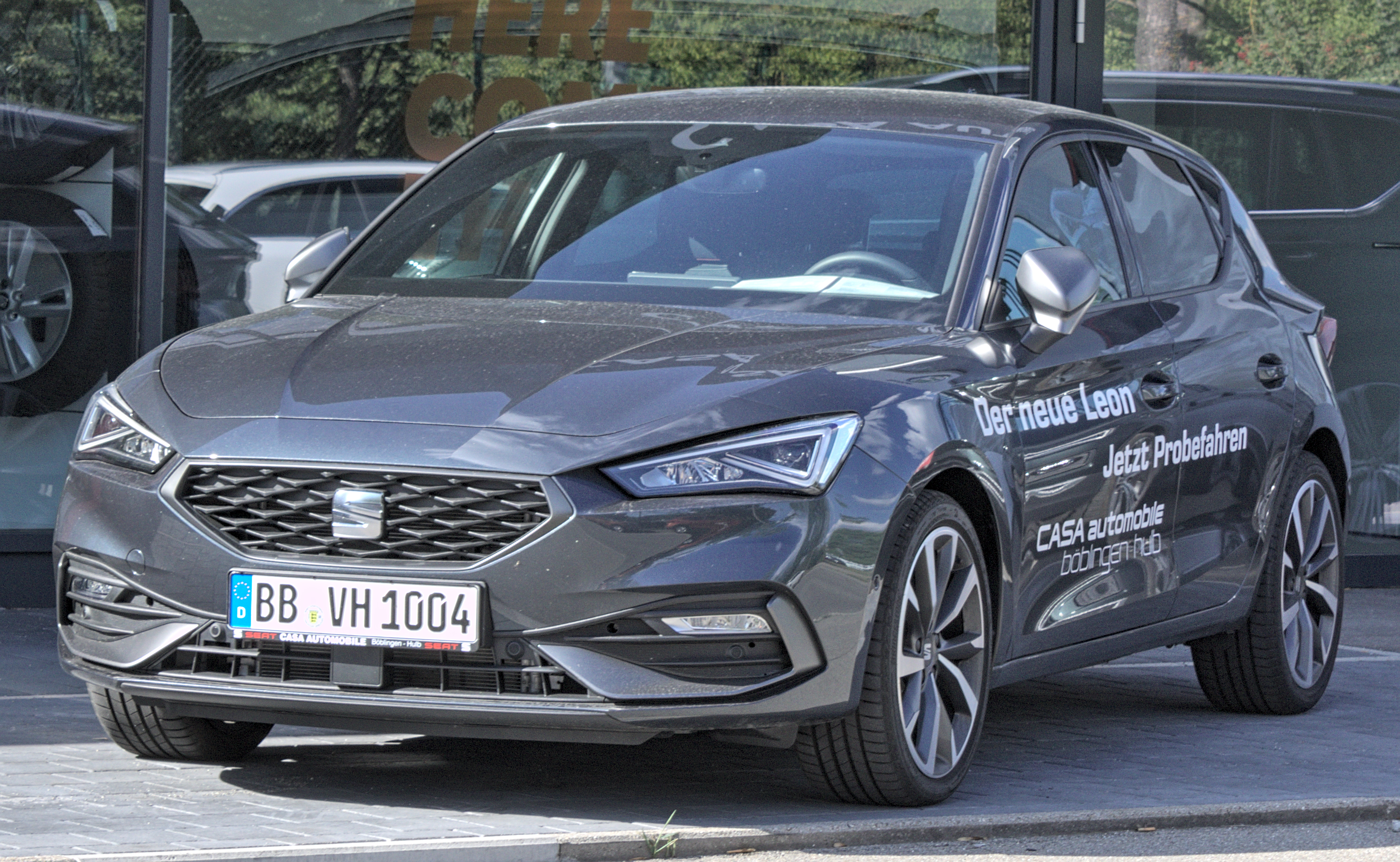 New SEAT Leon MK4 image gallery