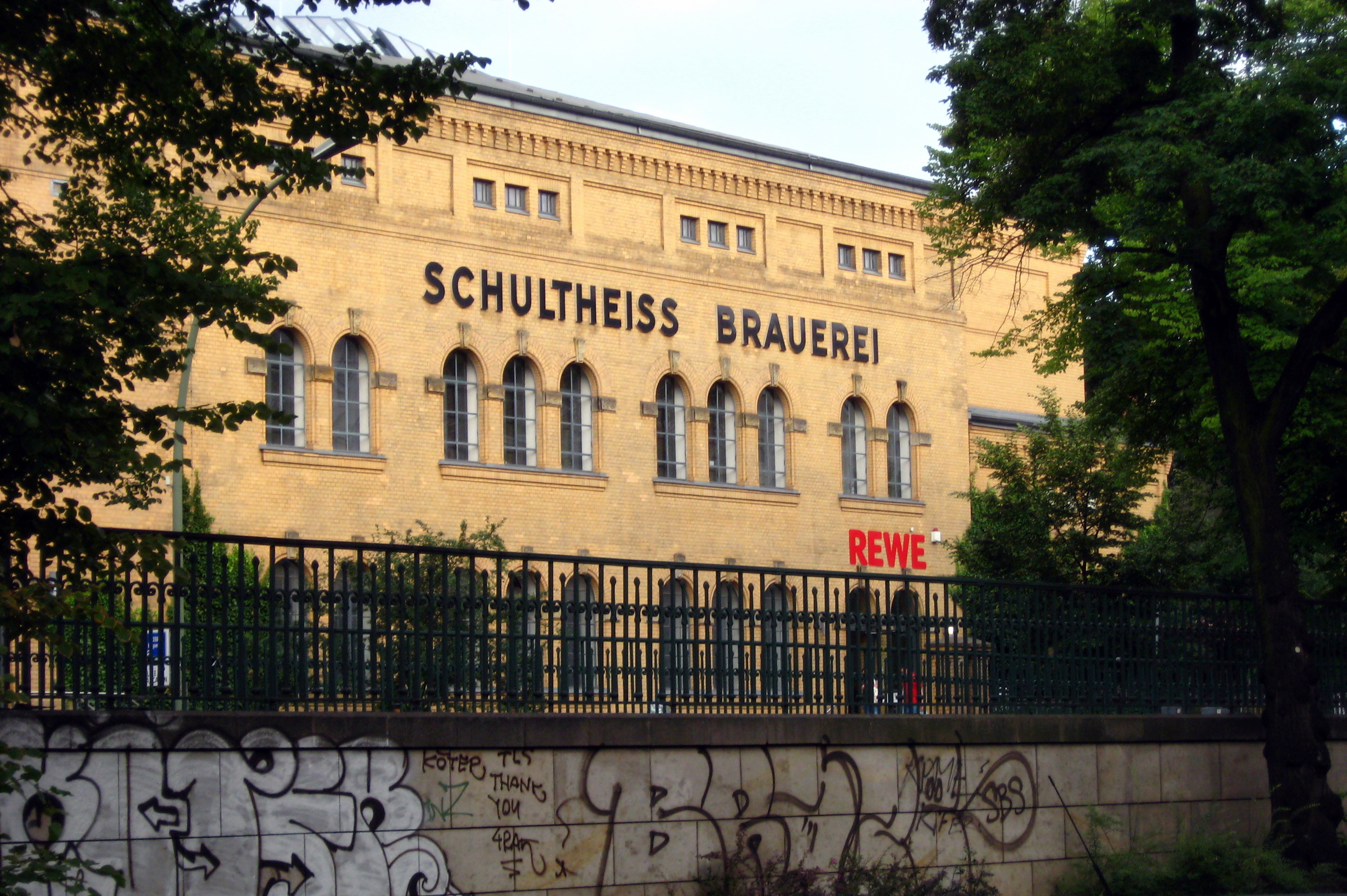 Schultheiss-Brauerei 2011 ubt.JPG