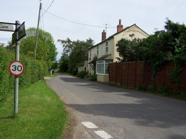 File:T Junction, Brampton Street - geograph.org.uk - 439553.jpg