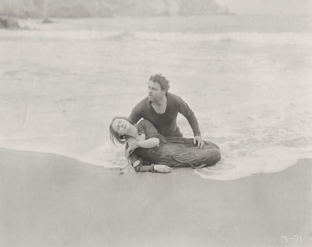 File:The Man Hunter (1919) still 1.jpg