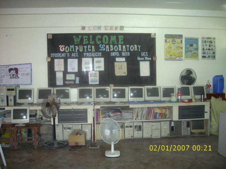 File:VMNHS Computer Laboratory.jpg