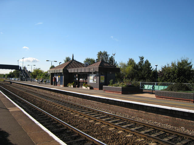 File:Widney Manor Railway Station.jpg