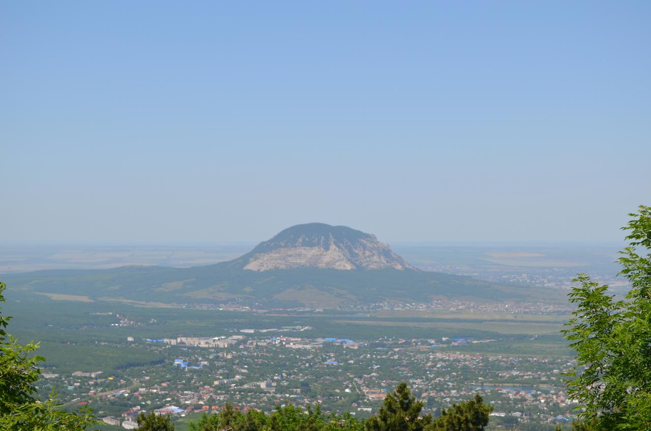 Гора змейка и Бештау