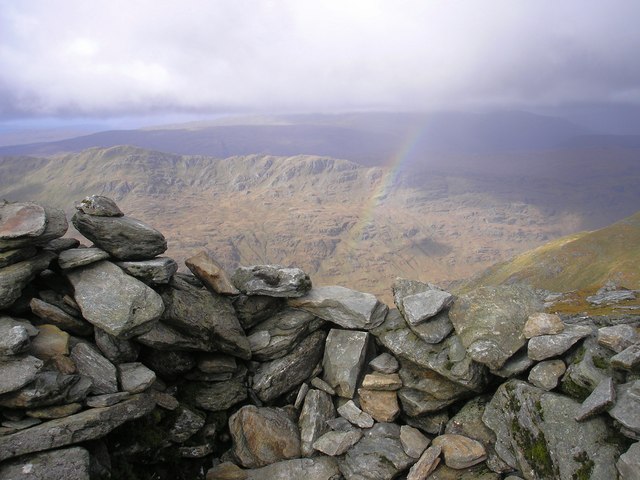 File:A rainbow on the summit of Beinn Ime - geograph.org.uk - 1010984.jpg