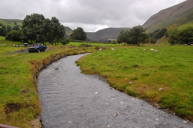 File:Afon Twymyn - geograph.org.uk - 1425663.jpg