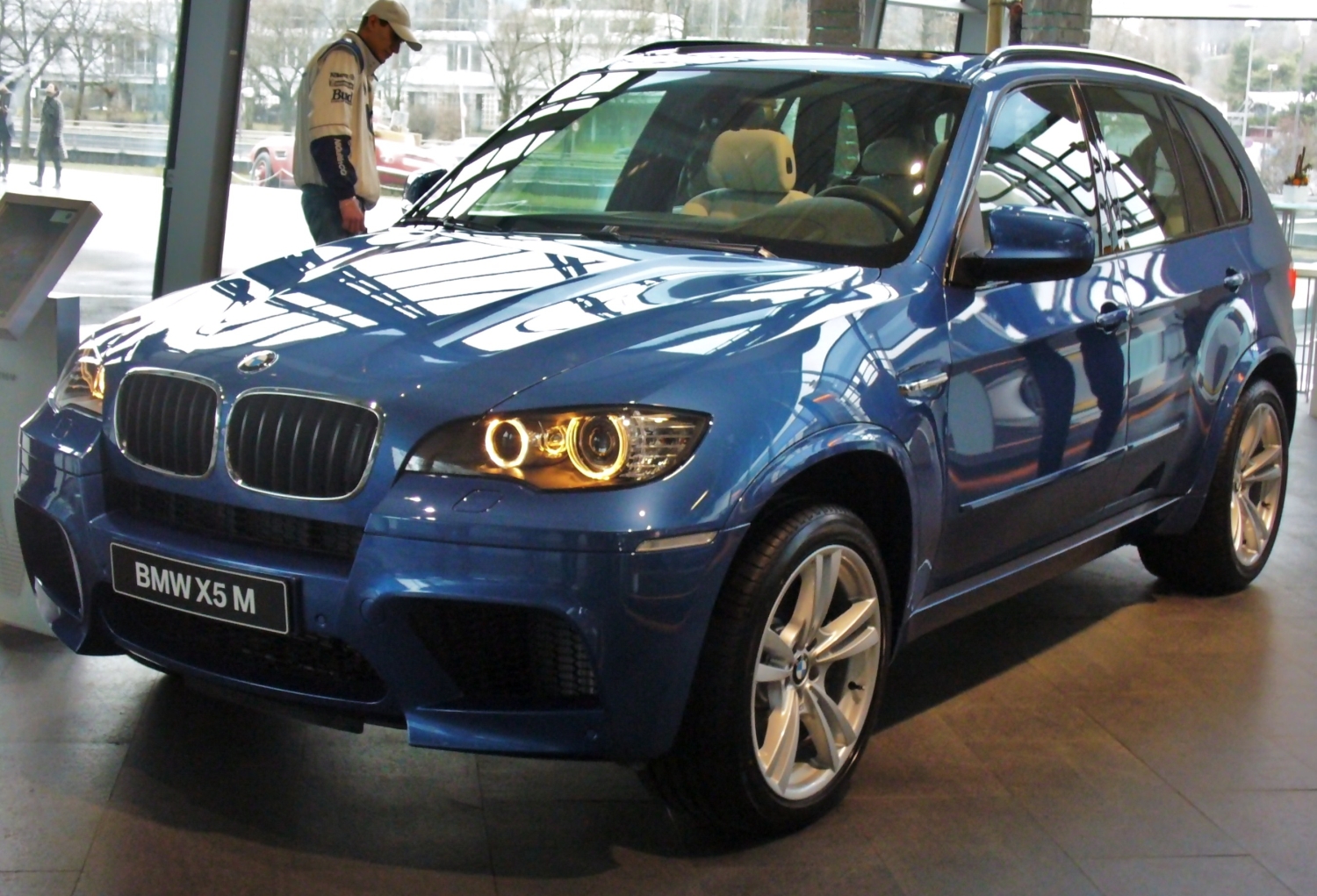 BMW E53 – Wikipedia