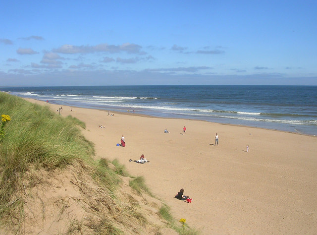 File:Balmedie Beach - geograph.org.uk - 141693.jpg