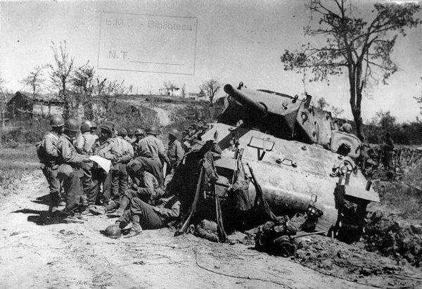 File:Brazilian Troops - Infantry & M10 Crew, Italy April 1945.jpg