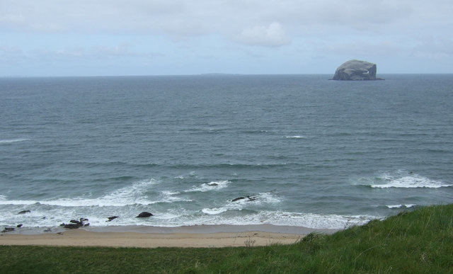 File:Canty Bay - geograph.org.uk - 2953577.jpg