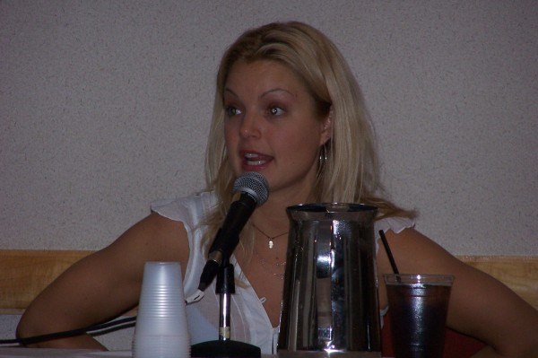 File:Clare Kramer (4185336435).jpg