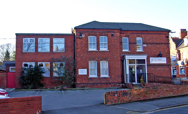 File:Hessle Police Station.jpg