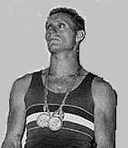 Mészáros György (balról második), az 1960-as nyári olimpia férfi K2 1000 méteres versenyének eredményhirdetésén.