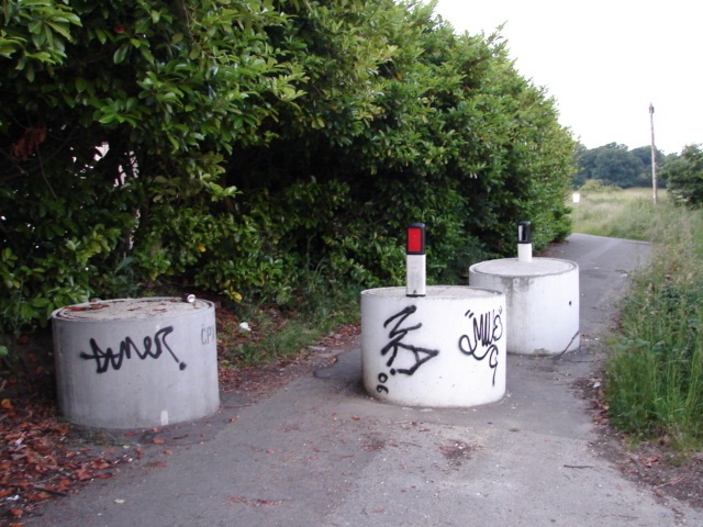 File:Making Your Mark - geograph.org.uk - 838006.jpg