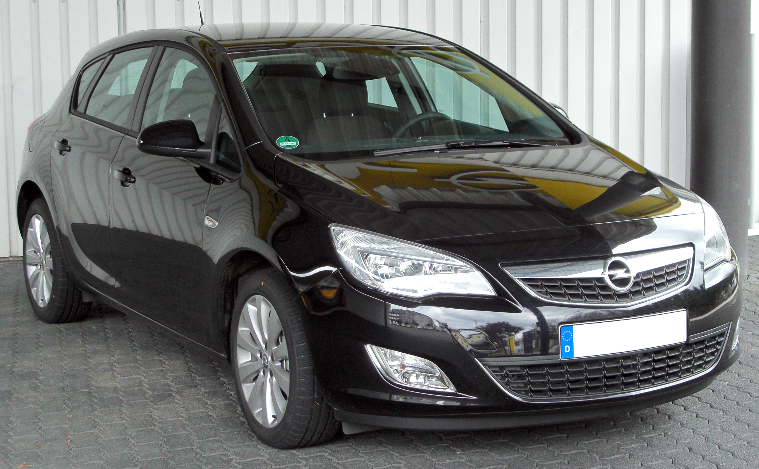 File:Opel Astra J front 20100725.jpg - Wikipedia