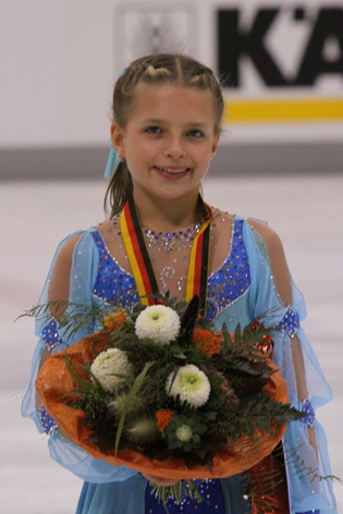 <span class="mw-page-title-main">Polina Agafonova</span> Russian figure skater