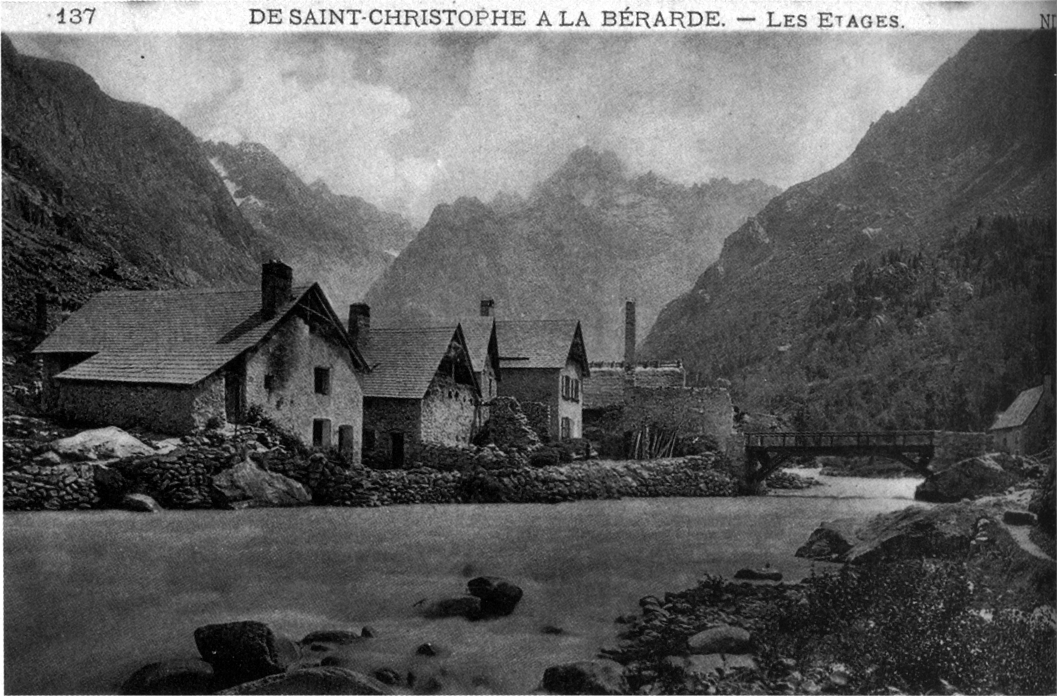 Saint-Christophe-la-Montagne , commune de Deux-Grosnes