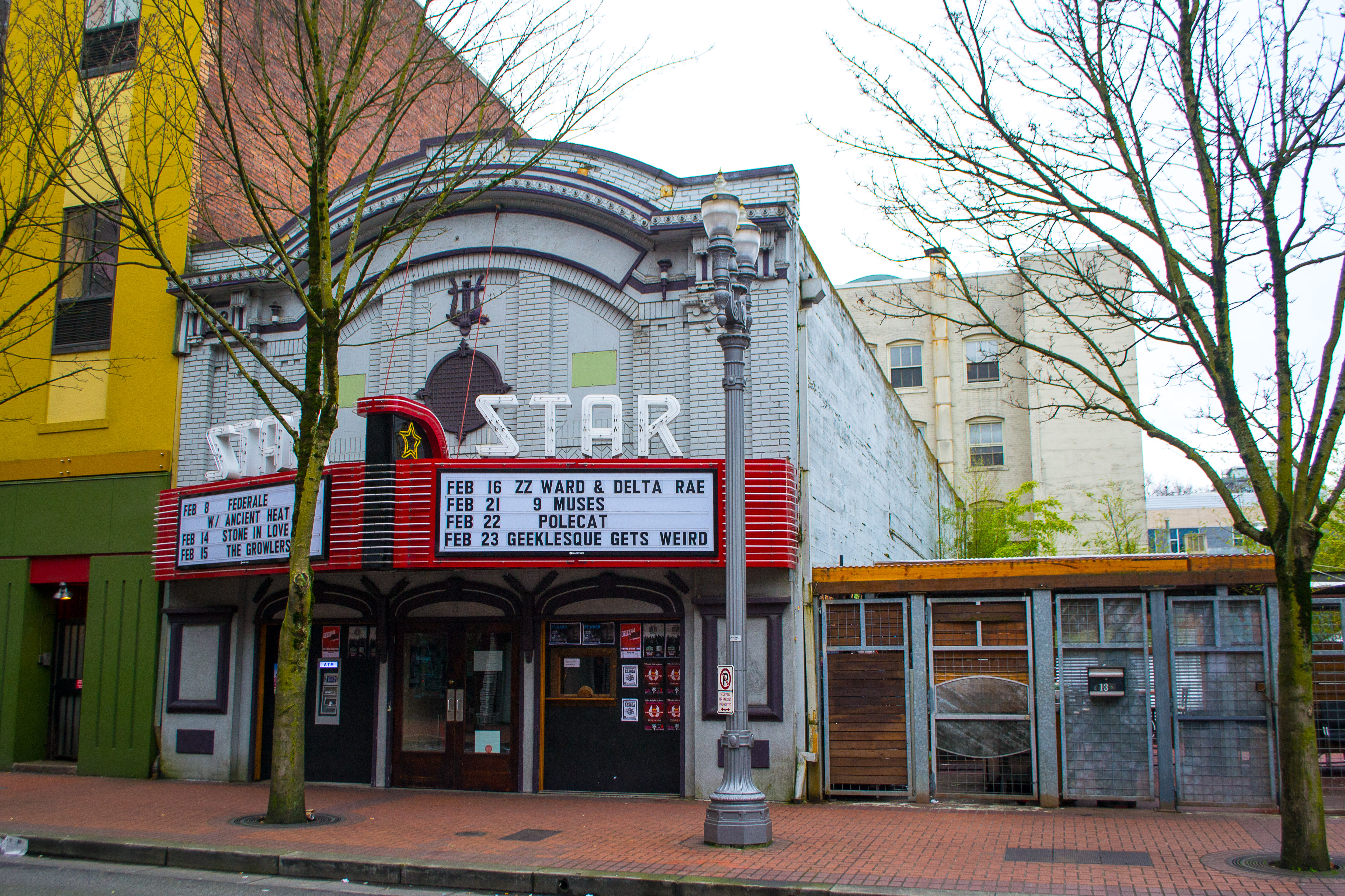 Star theater