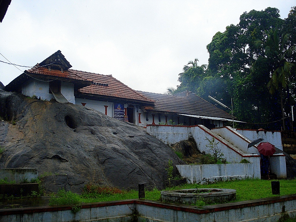 Trikkur Mahadeva Temple - Wikipedia