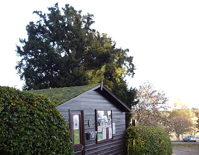 File:Ticket booth, Crathes Castle. - geograph.org.uk - 1014861.jpg