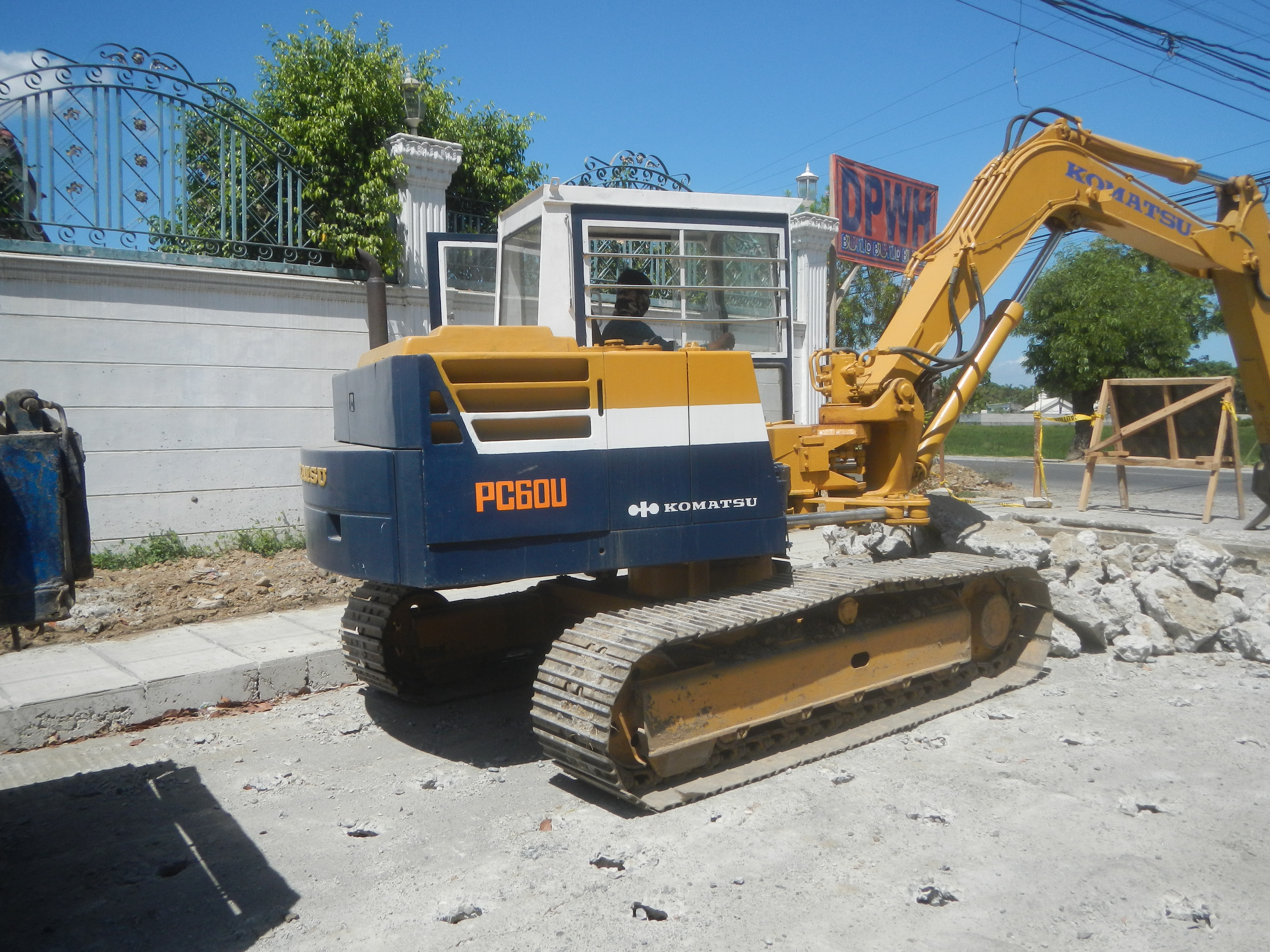 Dig 21. Komatsu pc60. Комацу 220. Komatsu pc60-7. Pc7000 Komatsu.