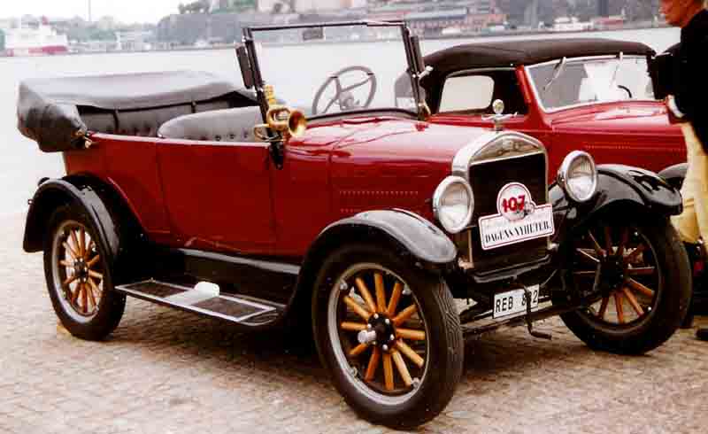 1926 Model a ford #9