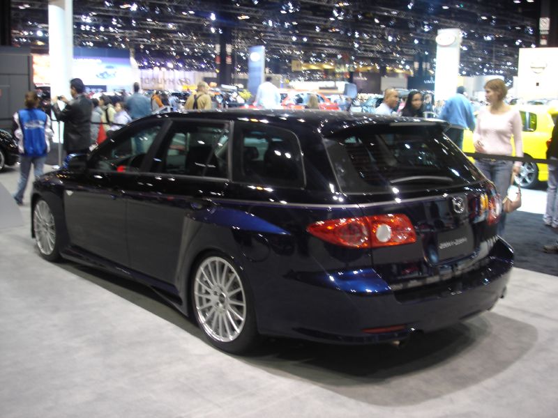 File:2005 Chicago Auto Show (87734700).jpg