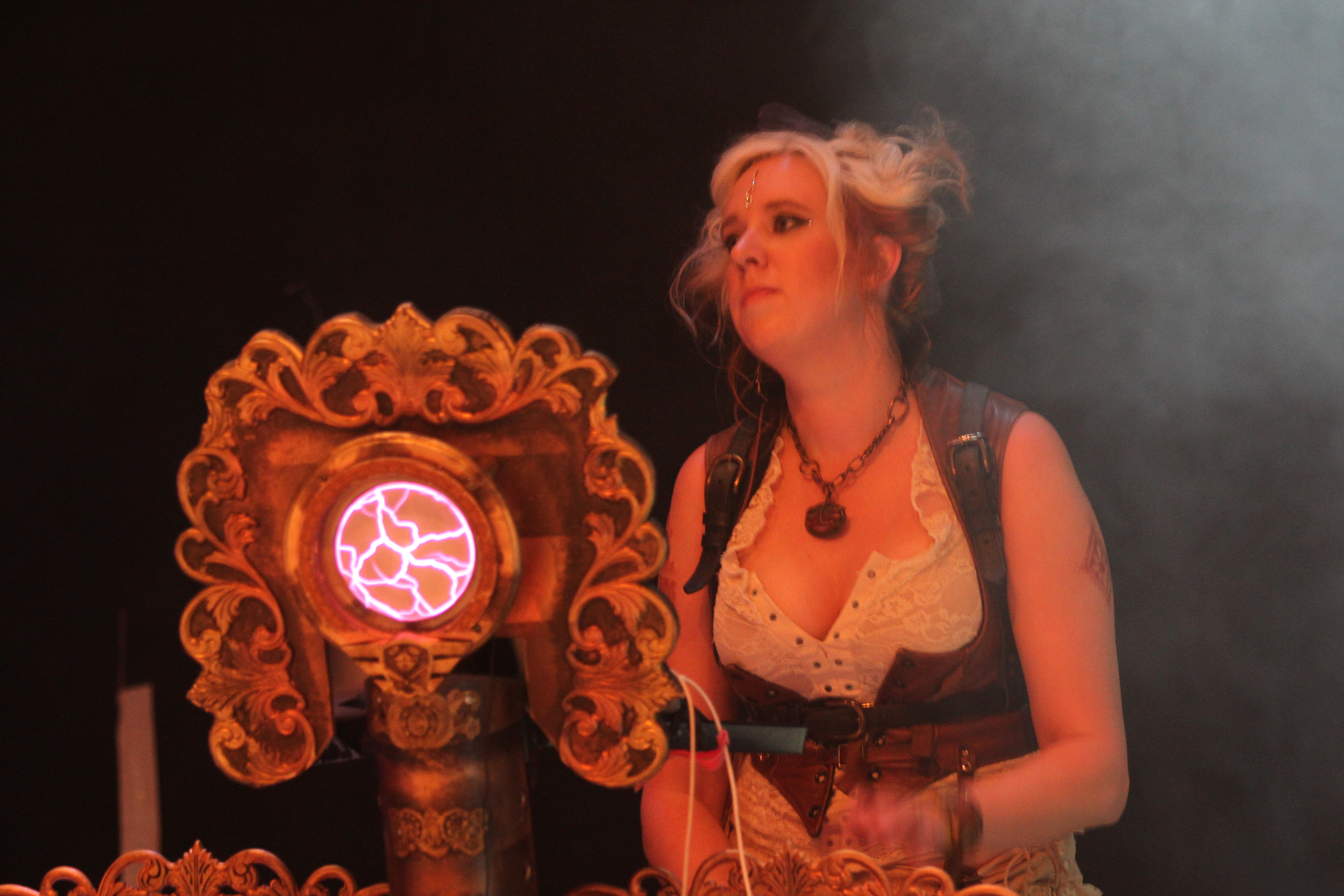 Abney park blowing off steam фото 69