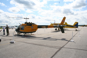 File:Allied Wings helicopters.jpg