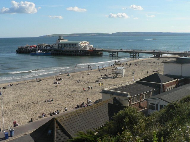 File:Bournemouth, the pier - geograph.org.uk - 509192.jpg