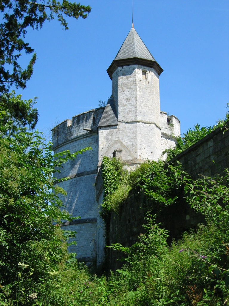 Château de Tancarville, Tancarville, France - SpottingHistory