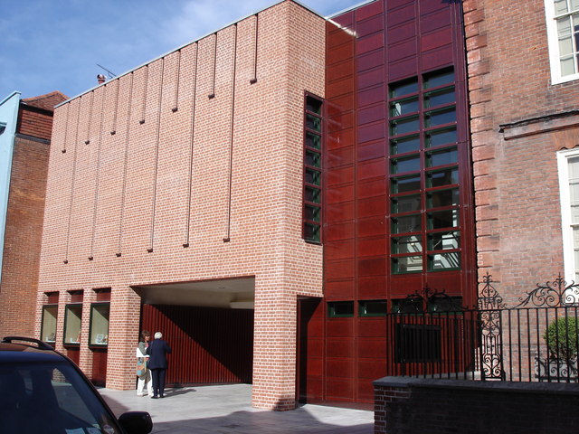 File:Chichester - Pallant House Gallery - geograph.org.uk - 1173262.jpg